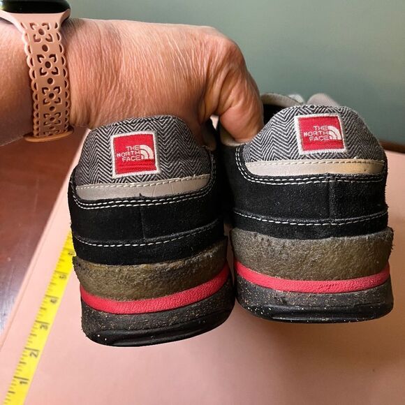 North Face Sneakers Tennis She\'s Gray Black Size 10 Like NEW main image 12